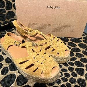 Size 8 Naguisa